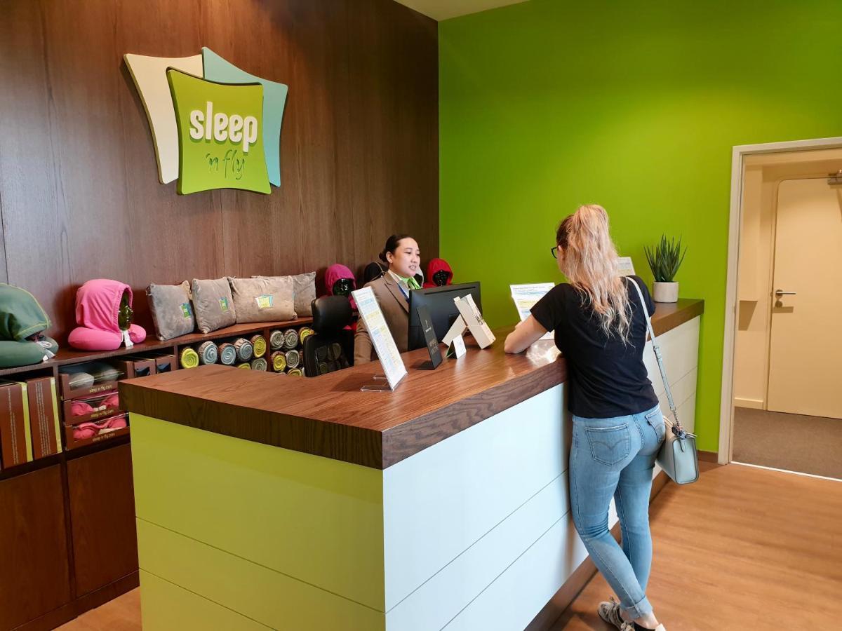 Sleep 'N Fly Sleep Lounge, D-Gates Terminal 1 - Transit Only Hotel Dubai Bagian luar foto