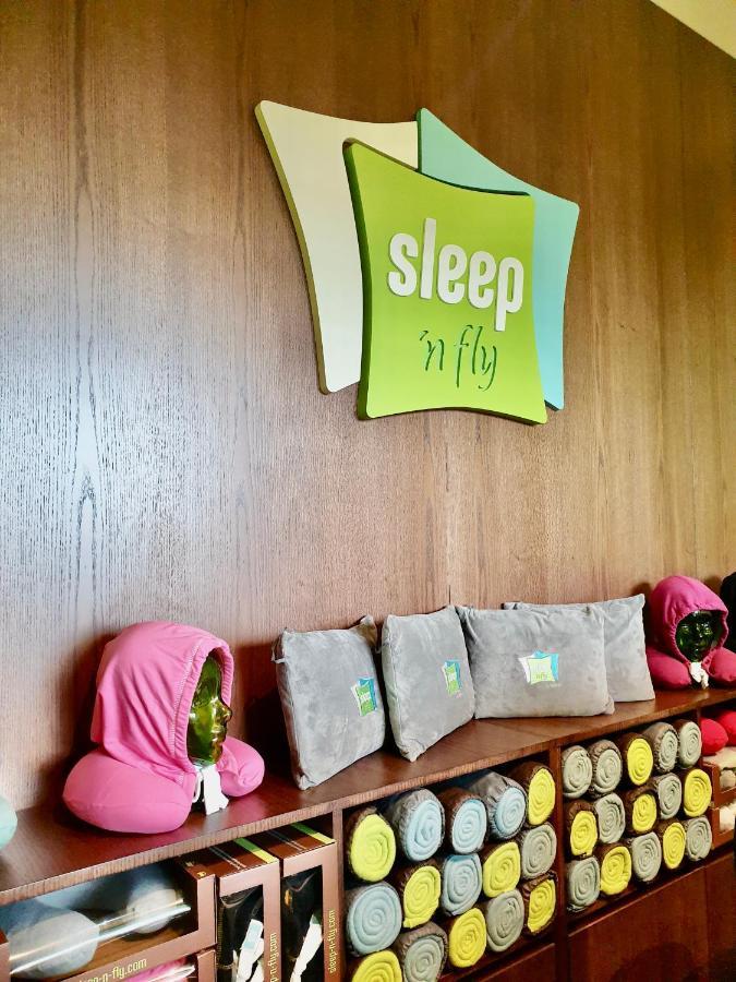 Sleep 'N Fly Sleep Lounge, D-Gates Terminal 1 - Transit Only Hotel Dubai Bagian luar foto